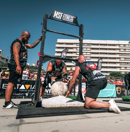 bola de pegamento pegajoso strongman atlas piedra